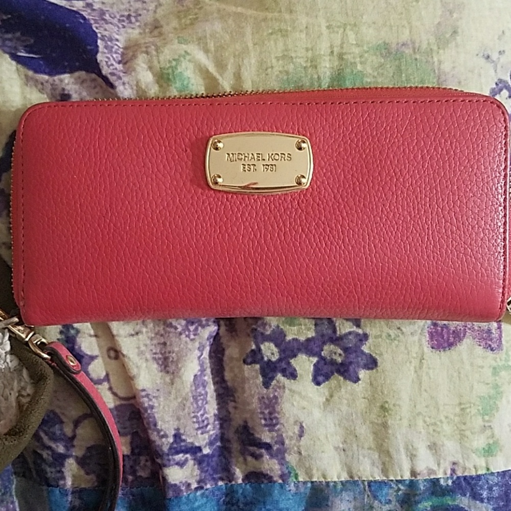Michael Kors large coral wallet